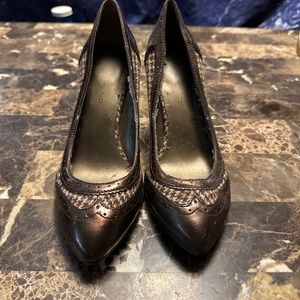 Bandalino Tweed heels